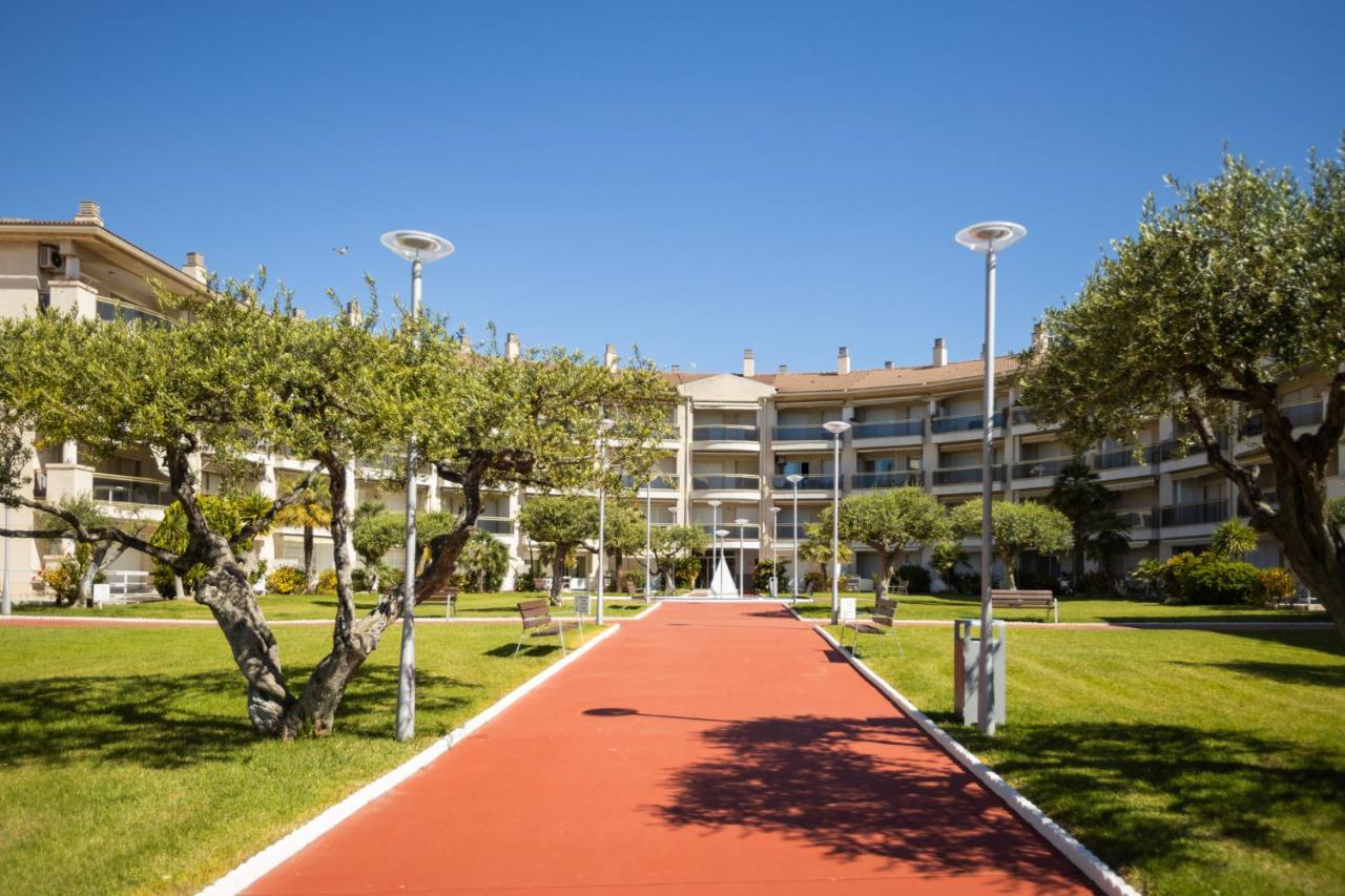 Апартаменты Carrer Golf De Sant Jordi, 2 A Камбрильс Экстерьер фото